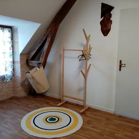 Chambre D'Hote Chic Et Inspirante 招待所 Ajat